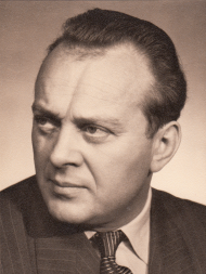 Karel Höger